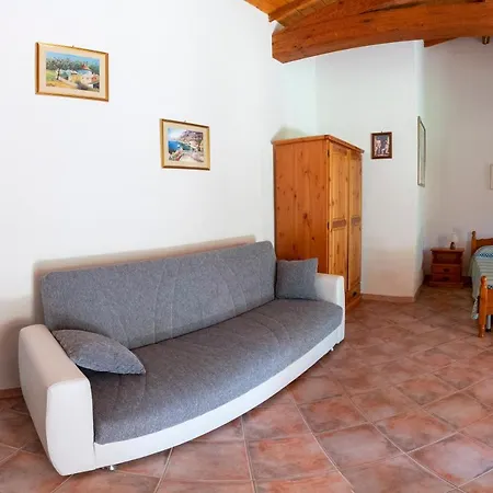 Is Cuccus Bed and breakfast