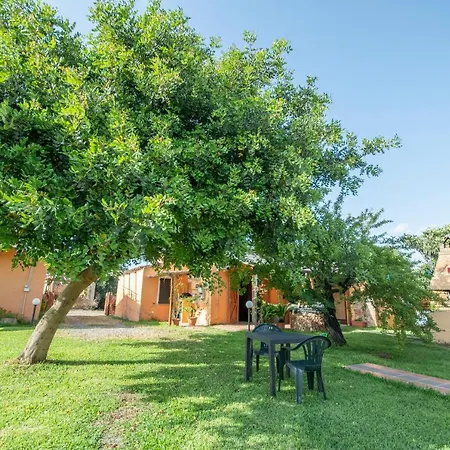 Bed and breakfast Is Cuccus