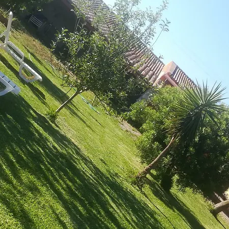 Bed & Breakfast Is Cuccus